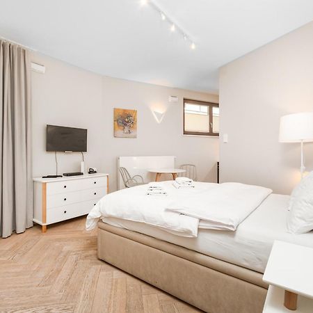 Apartament Solidarnosci By Your Freedom Варшава Экстерьер фото