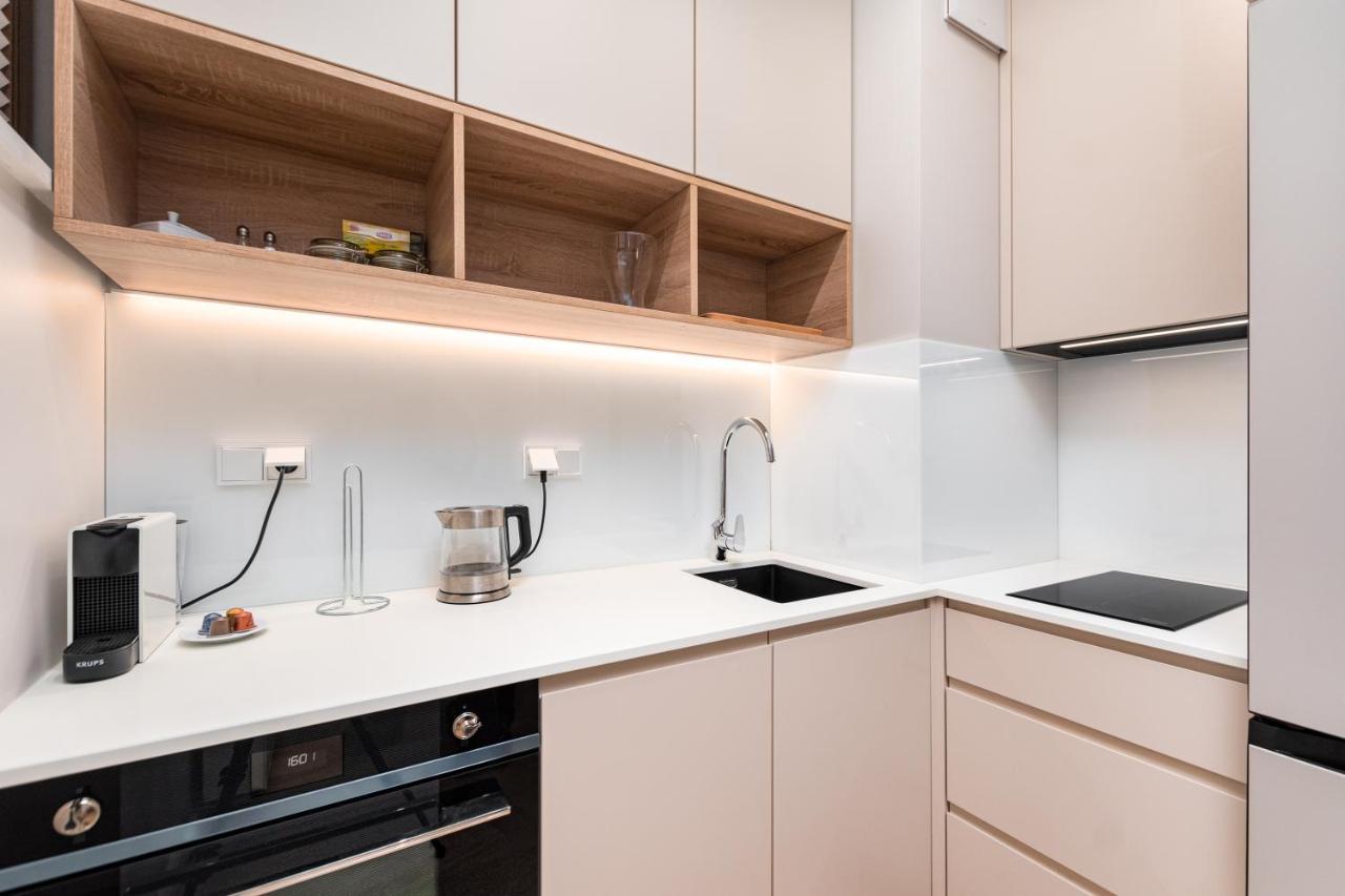 Apartament Solidarnosci By Your Freedom Варшава Экстерьер фото